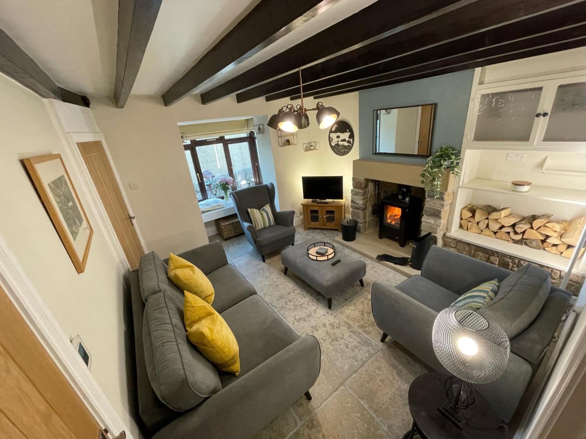 Muddy Paws Cottages - The Nook Taddington Exteriér fotografie