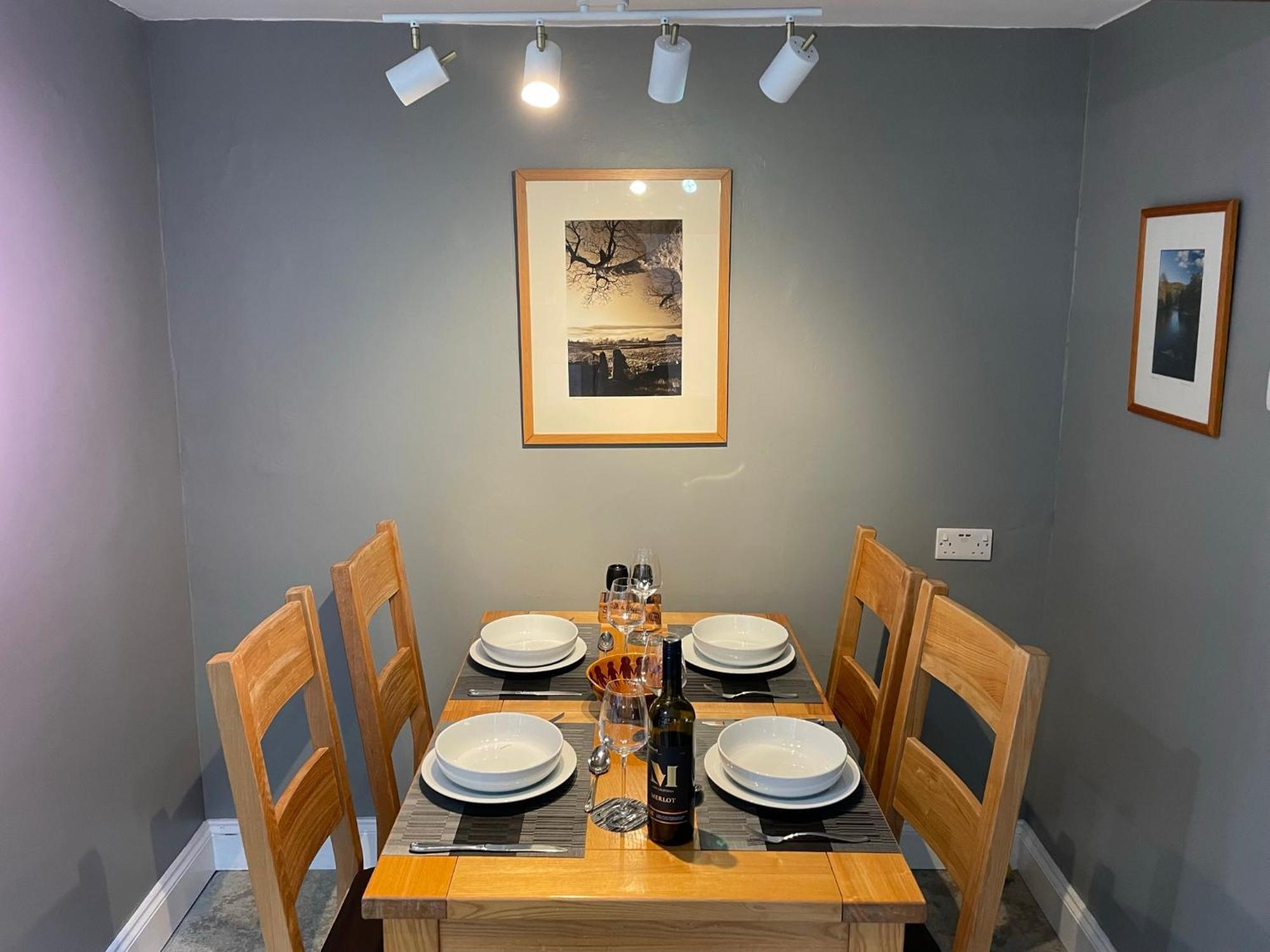 Muddy Paws Cottages - The Nook Taddington Exteriér fotografie